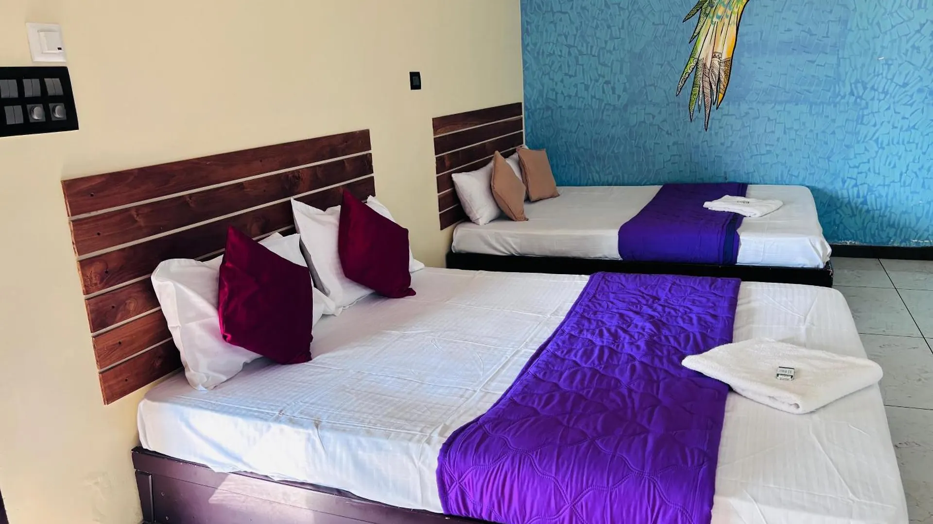 Mountain Lake Poomala Pvt Ltd Thekkumkara Hotel